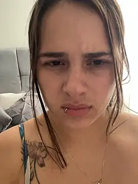 violetjack online show from April 2026 09:05:01 PM