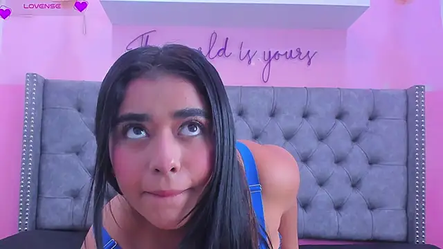 Sophiia 77 online show from May 2026 02:22:01 PM