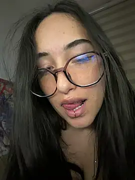 Kiss Sophi online show from July 2026 11:40:02 PM