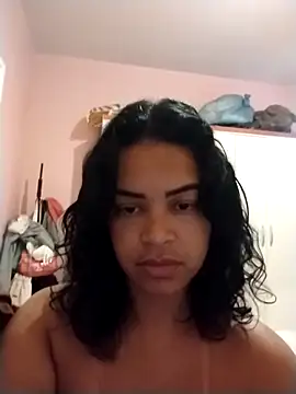 Snapshot of Yse_Morena chatting on October 2025 01:45:01 PM Yse Morena online show from October 2025 01:45:01 PM