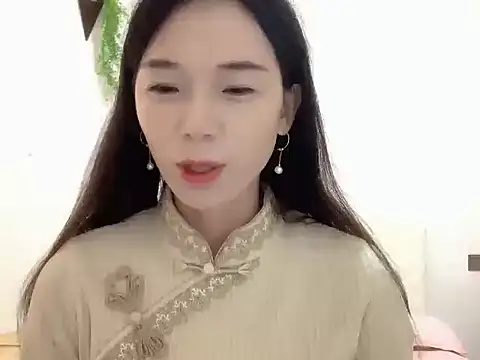 Snapshot of Keke-Baby170 chatting on November 2025 06:57:02 AM Keke-Baby170 online show from November 2025 06:57:02 AM