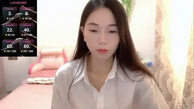 Snapshot of Keke-Baby170 chatting on November 2025 08:03:01 AM Keke-Baby170 online show from November 2025 08:03:01 AM