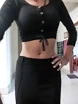 Snapshot of Ratri-Biswas chatting on November 2025 06:34:02 AM Ratri-Biswas online show from November 2025 06:34:02 AM