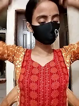 Snapshot of Ratri-Biswas chatting on December 2025 07:20:02 PM Ratri-Biswas online show from December 2025 07:20:02 PM