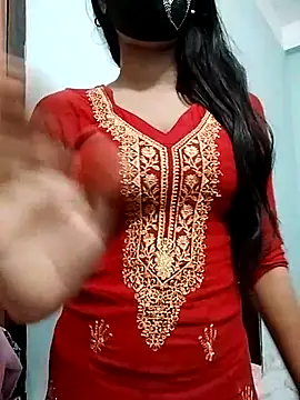 Snapshot of Ratri-Biswas chatting on June 2026 02:19:01 PM Ratri-Biswas online show from June 2026 02:19:01 PM
