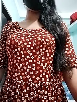 Snapshot of Ratri-Biswas chatting on June 2026 11:29:02 AM Ratri-Biswas online show from June 2026 11:29:02 AM
