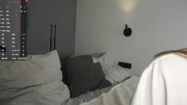 Snapshot of BrynnHolverson chatting on December 2025 07:19:02 PM BrynnHolverson online show from December 2025 07:19:02 PM