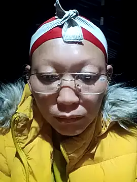 Snapshot of nui-show chatting on October 2025 08:42:01 PM nui-show online show from October 2025 08:42:01 PM