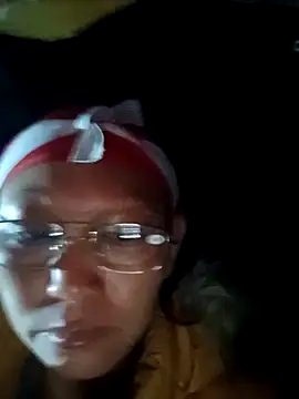 Snapshot of nui-show chatting on October 2025 09:05:02 PM nui-show online show from October 2025 09:05:02 PM