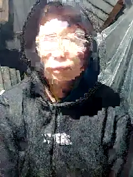 Snapshot of nui-show chatting on November 2025 09:58:01 PM nui-show online show from November 2025 09:58:01 PM