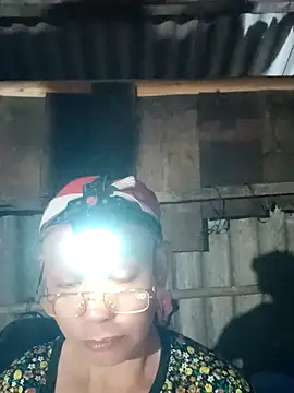 Snapshot of nui-show chatting on December 2025 01:20:02 PM nui-show online show from December 2025 01:20:02 PM