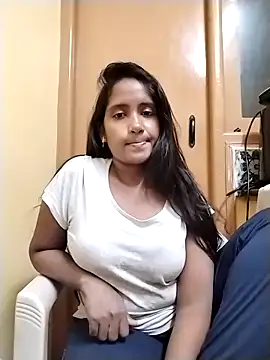 Beauty maya online show from November 2025 04:17:02 PM