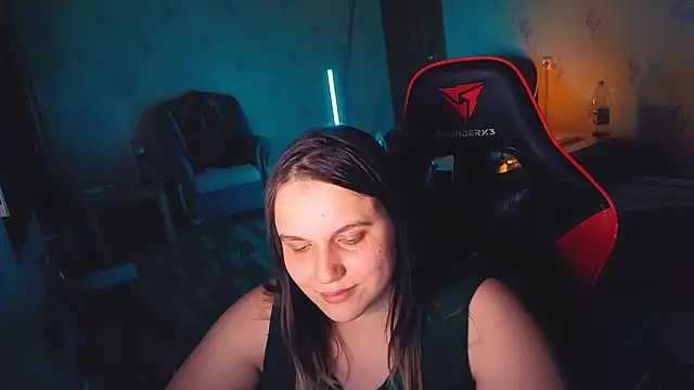 CherylVinyl online show from February 2026 08:27:01 PM