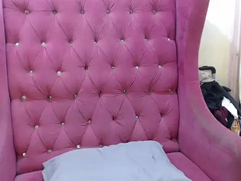 Sophialovecum 29 online show from October 2025 03:35:02 PM