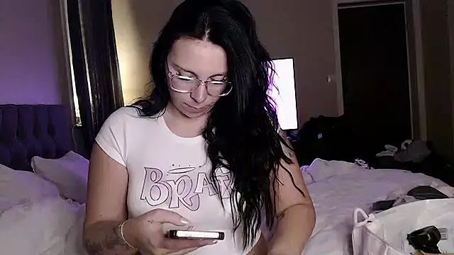 Snapshot of NordicNaughty chatting on November 2025 09:24:01 PM NordicNaughty online show from November 2025 09:24:01 PM