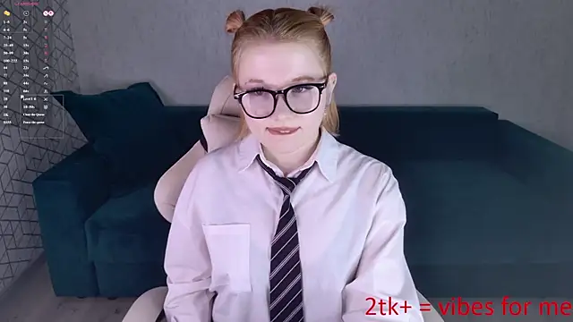 NayaValen online show from June 2026 04:22:02 PM