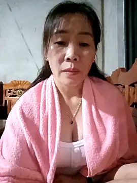 tabby-cat11 online show from December 2025 02:04:02 PM