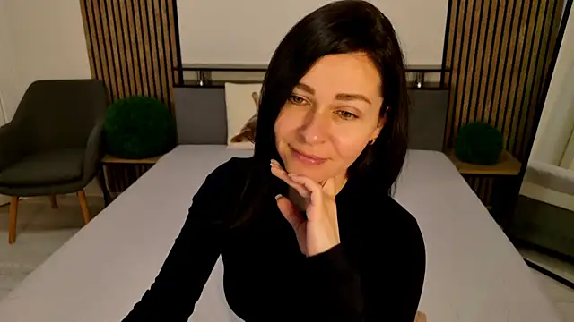 DitaNoir online show from April 2026 06:06:01 AM