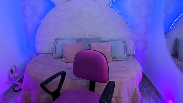 Snapshot of valentina_clk chatting on November 2025 01:01:01 PM valentina clk online show from November 2025 01:01:01 PM