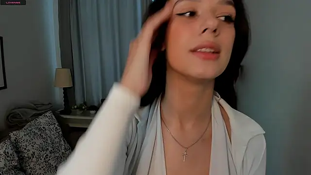 Snapshot of DemetraSadahiro chatting on November 2025 09:33:02 AM DemetraSadahiro online show from November 2025 09:33:02 AM