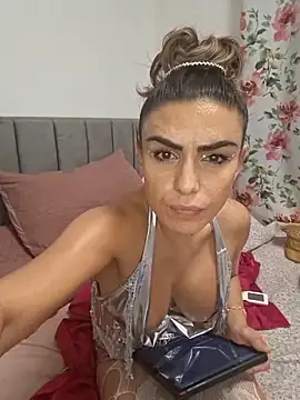 Snapshot of Your_Desires07 chatting on December 2025 04:12:02 PM Your Desires07 online show from December 2025 04:12:02 PM