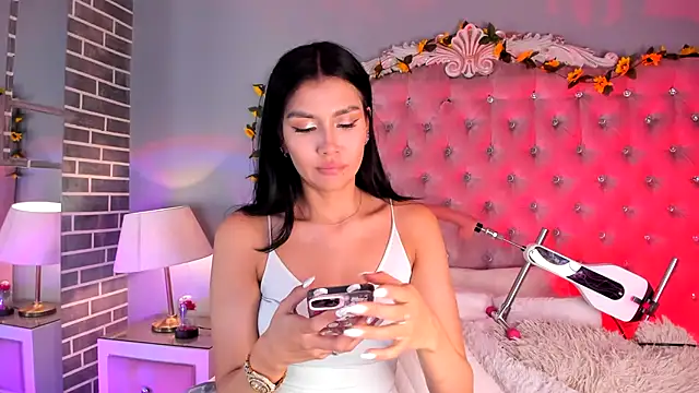 TanyaBello online show from June 2026 07:36:01 PM
