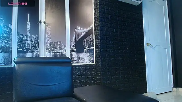 Snapshot of axel_fox21 chatting on October 2025 02:56:01 AM axel fox21 online show from October 2025 02:56:01 AM