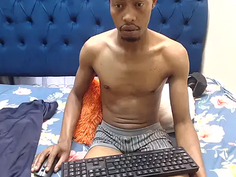 Snapshot of Mrshyguy194 chatting on November 2025 03:01:02 PM Mrshyguy194 online show from November 2025 03:01:02 PM