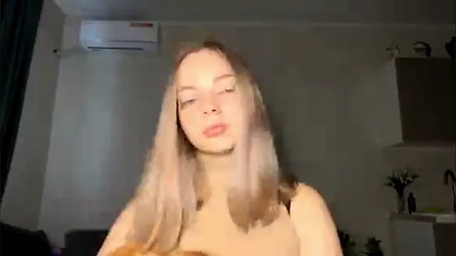 Snapshot of WrithenStub chatting on November 2025 08:14:01 AM WrithenStub online show from November 2025 08:14:01 AM