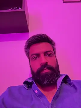 Snapshot of SoulHunt9 chatting on February 2026 05:20:01 PM SoulHunt9 online show from February 2026 05:20:01 PM