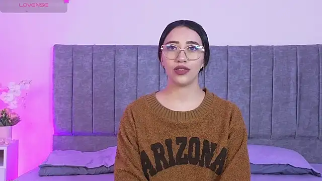 Snapshot of GabbieHill chatting on October 2025 07:52:01 PM GabbieHill online show from October 2025 07:52:01 PM