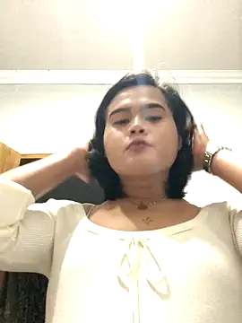 Zoe fenlon online show from January 2026 05:49:02 PM