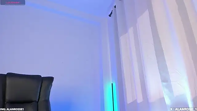 Snapshot of AlanRose01 chatting on November 2025 01:10:01 PM AlanRose01 online show from November 2025 01:10:01 PM