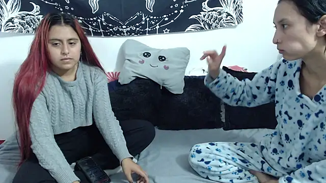 emily n abby online show from March 2026 01:17:02 PM