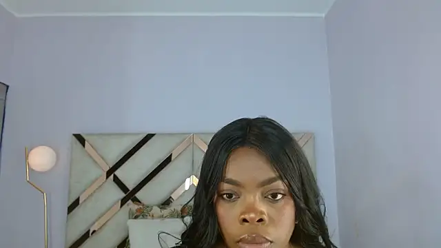 Maiacharris  online show from June 2026 01:13:01 PM