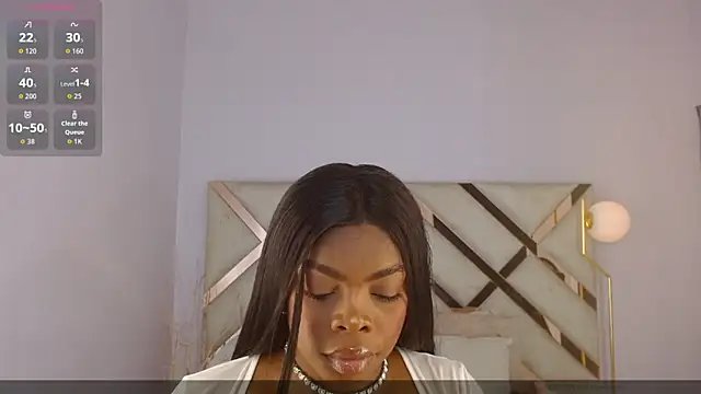 Maiacharris  online show from June 2026 12:09:02 PM