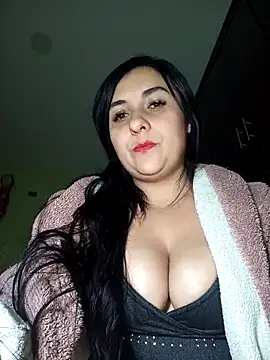 Kymberlaury online show from October 2025 03:32:01 AM