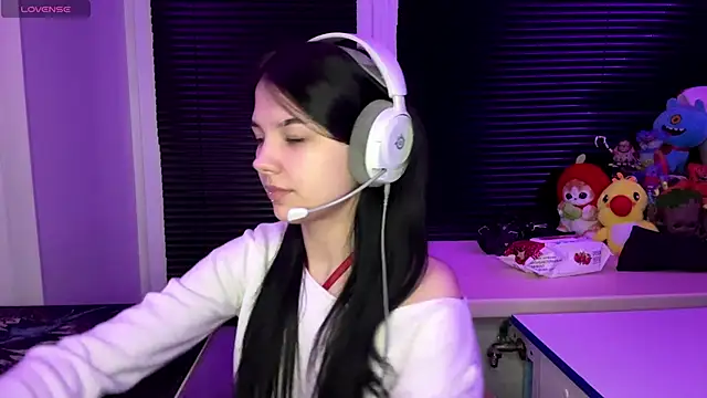 Snapshot of HanaMantanaDell chatting on October 2025 02:24:02 PM HanaMantanaDell online show from October 2025 02:24:02 PM