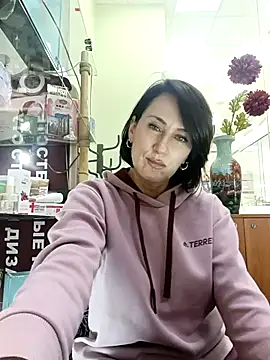 Luna 7777 online show from November 2025 01:54:02 PM