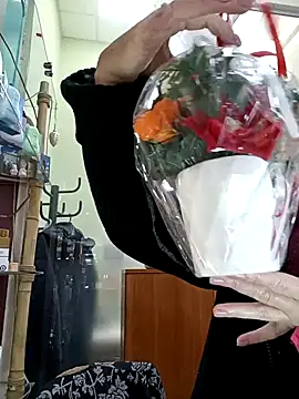 Snapshot of Luna_7777 chatting on December 2025 09:16:02 AM Luna 7777 online show from December 2025 09:16:02 AM