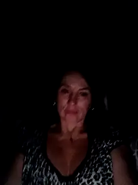 Snapshot of Luna_7777 chatting on February 2026 10:35:02 PM Luna 7777 online show from February 2026 10:35:02 PM