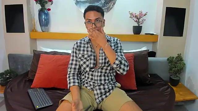 JohnBelRose online show from January 2026 07:39:01 PM