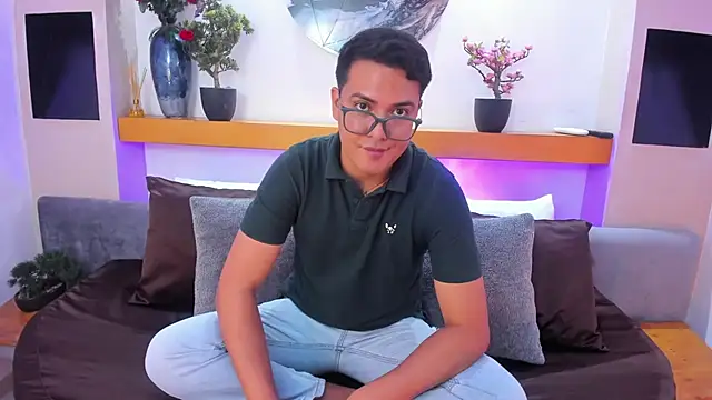 JohnBelRose online show from January 2026 08:14:02 PM