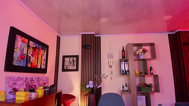 ValentinaNoir online show from April 2026 07:20:01 PM