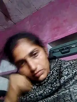 Snapshot of Pooja_shre chatting on October 2025 09:38:01 PM Pooja shre online show from October 2025 09:38:01 PM