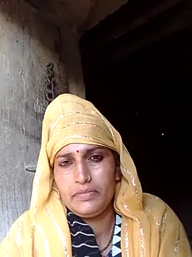 Snapshot of Pooja_shre chatting on November 2025 02:06:02 AM Pooja shre online show from November 2025 02:06:02 AM