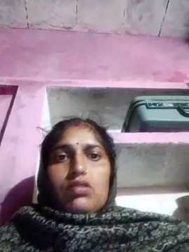 Snapshot of Pooja_shre chatting on November 2025 09:14:02 PM Pooja shre online show from November 2025 09:14:02 PM