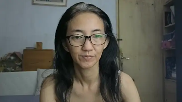 princessD077 online show from June 2026 04:42:02 PM