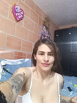 AmeliHoney online show from November 2025 09:40:01 PM