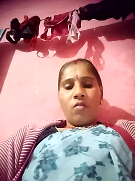 Snapshot of OliveGreen22 chatting on November 2025 06:56:02 AM OliveGreen22 online show from November 2025 06:56:02 AM